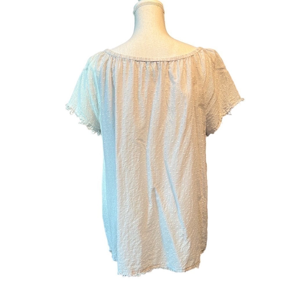 SUNDANCE SOFT GRAY PULLOVER TOP WITH PRETTY EMBROIDERY SHORT SLEEVES SIZE LARGE - Picture 8 of 12